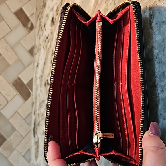 👛 Tory Burch floral continental wallet 👛 - Picture 2 of 5